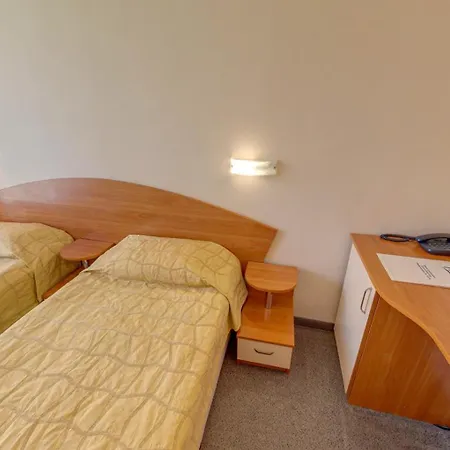 Pliska - Light Hotell 3*