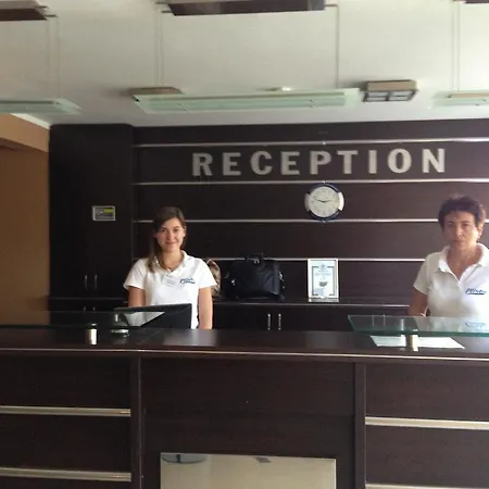 Hotell Pliska - Light 3*