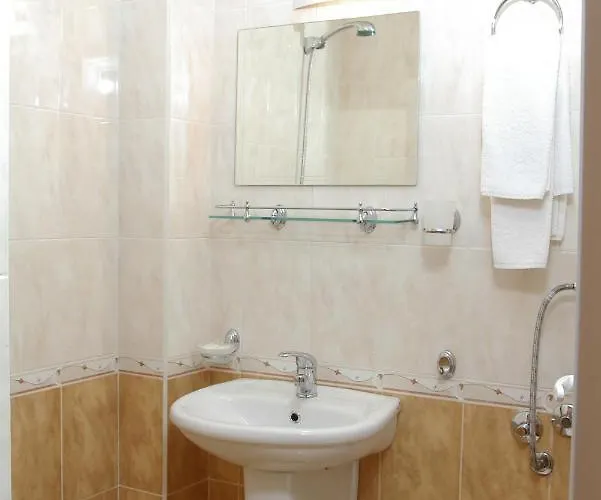 Pliska - Light Hotell 3*