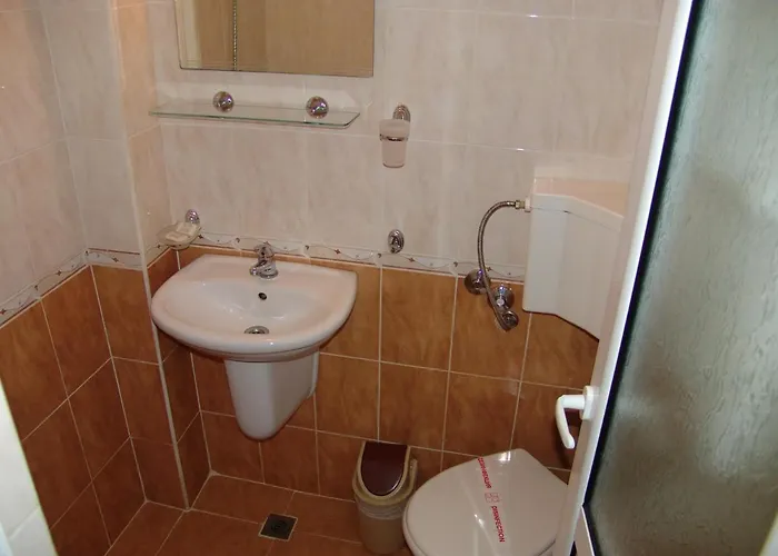 Pliska - Light Hotell Slăntjev Brjag