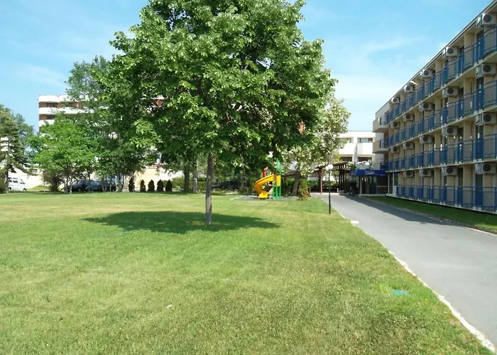 Pliska - Light Hotell