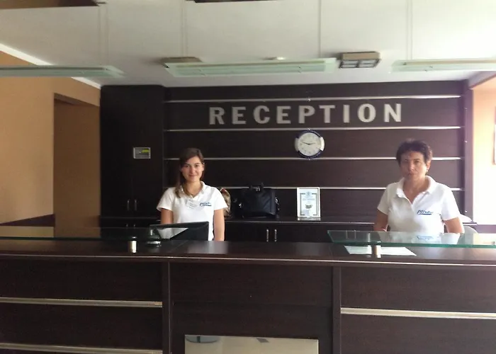 Hotell Pliska - Light 3*