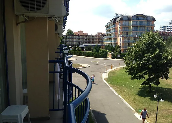 Ξενοδοχείο Pliska 3*